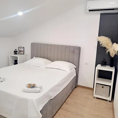 Apartment Ajdy